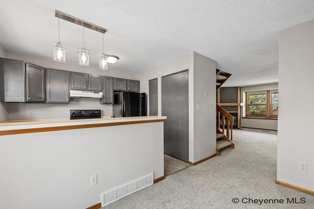 5217 FAWN PASS, Cheyenne, WY 82009