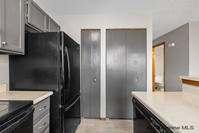 5217 FAWN PASS, Cheyenne, WY 82009