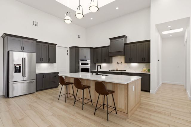 3126 Ilford Road NE, Rio Rancho, NM 87144