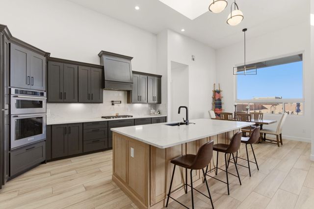 3126 Ilford Road NE, Rio Rancho, NM 87144