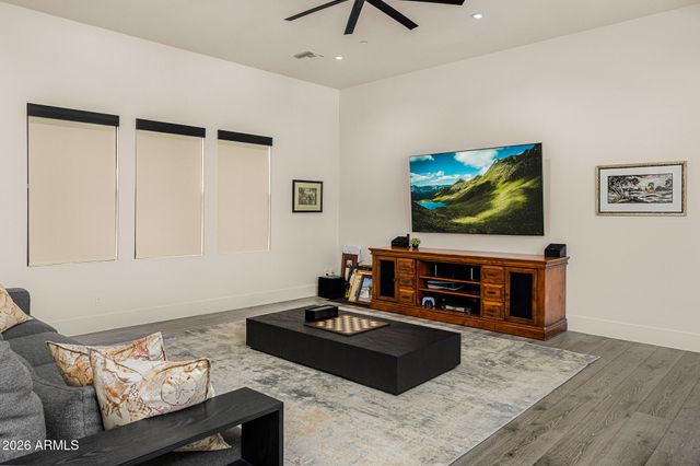 8820 E SANDS Drive, Scottsdale, AZ 85255