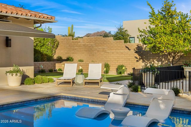 8820 E SANDS Drive, Scottsdale, AZ 85255