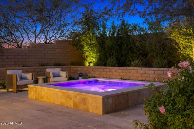 8820 E SANDS Drive, Scottsdale, AZ 85255