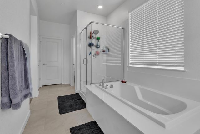 2862 Wheat Grass St, Sacramento, CA 95833