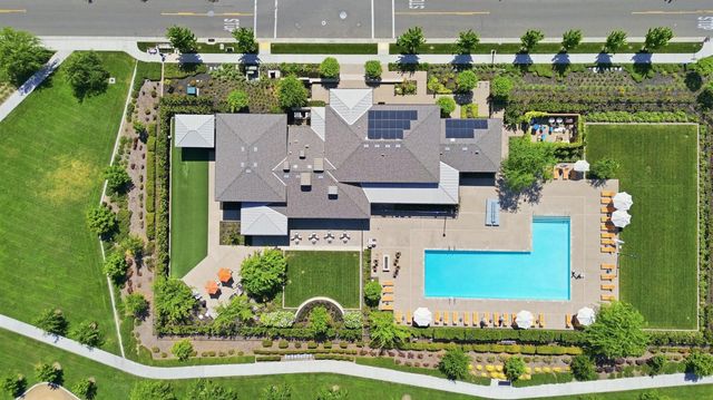 2862 Wheat Grass St, Sacramento, CA 95833