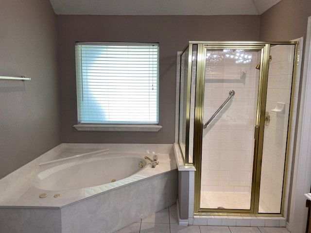 5969 River Bend Drive, Benbrook, TX 76132