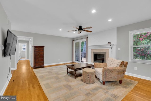 4314 ARGONNE DR, Fairfax, VA 22032