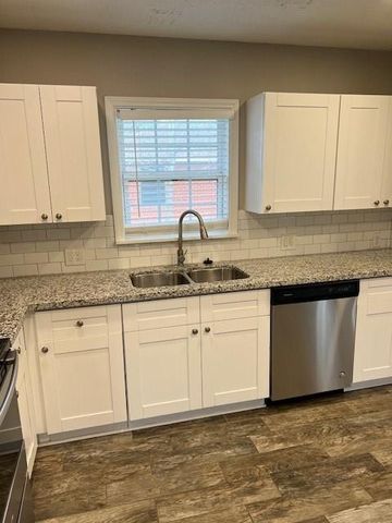 1008 Frances Drive, Rosenberg, TX 77471