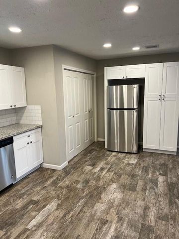 1008 Frances Drive, Rosenberg, TX 77471