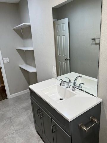 1008 Frances Drive, Rosenberg, TX 77471