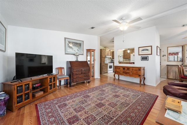 1874 W SCHWARTZ BOULEVARD, The Villages, FL 32159