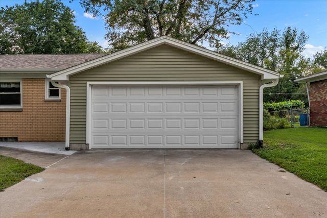 3318 26th Avenue, Rock Island, IL 61201