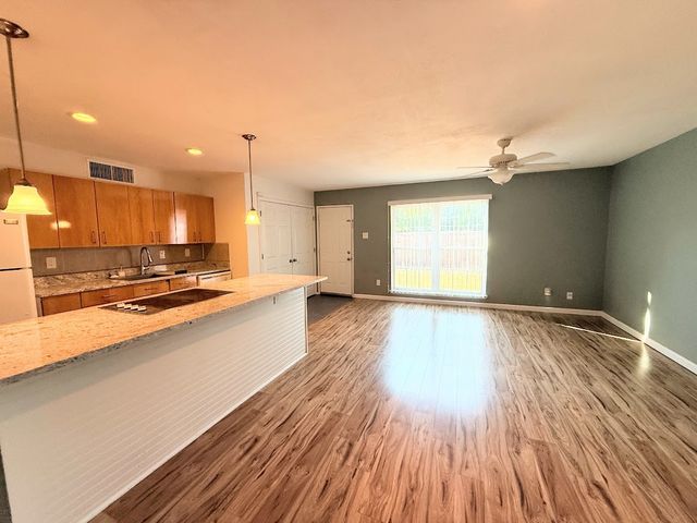 1008 S Jupiter Road, Allen, TX 75002
