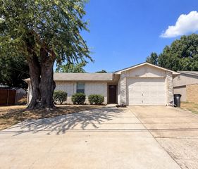 1008 S Jupiter Road, Allen, TX 75002