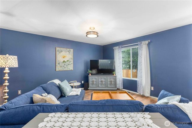 5776 Gateway Lane NE, Bremerton, WA 98311