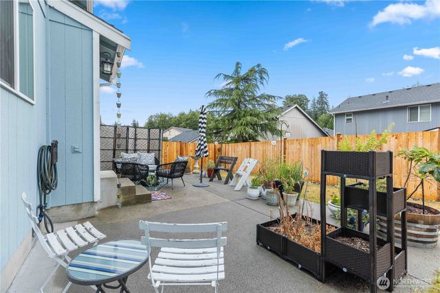 5776 Gateway Lane NE, Bremerton, WA 98311