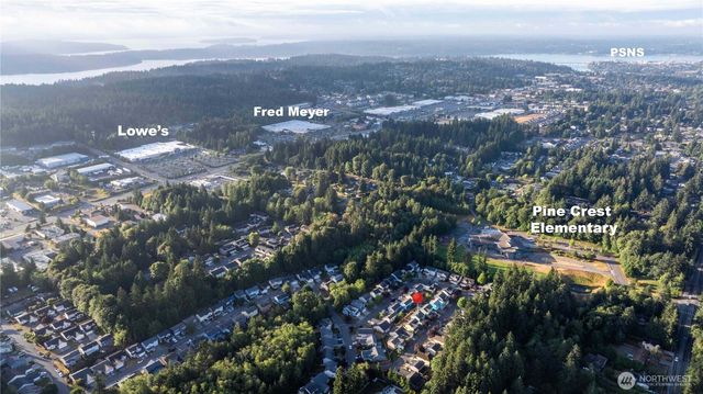 5776 Gateway Lane NE, Bremerton, WA 98311