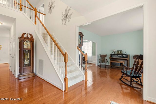 212 Sea Biscuit Lane, Apex, NC 27539