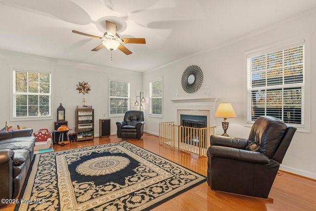 212 Sea Biscuit Lane, Apex, NC 27539