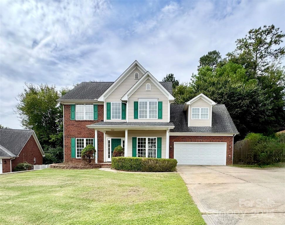 116 Huckleberry Lane, Mount Holly, NC 28120
