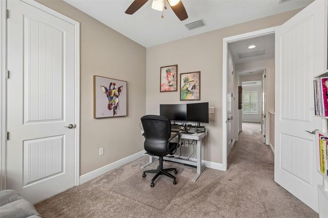 426 S LINCOLN AVENUE, Tampa, FL 33609