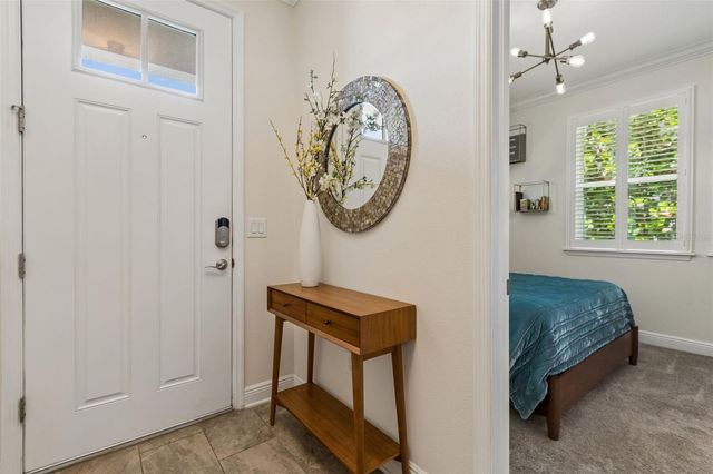 426 S LINCOLN AVENUE, Tampa, FL 33609