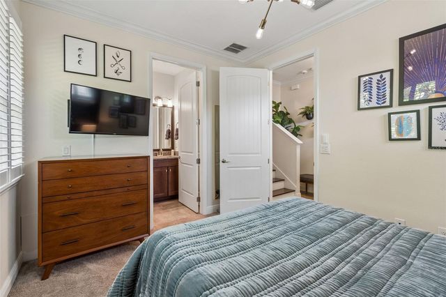 426 S LINCOLN AVENUE, Tampa, FL 33609