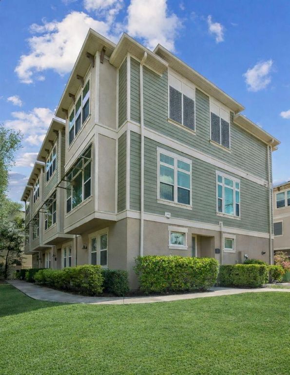 426 S LINCOLN AVENUE, Tampa, FL 33609