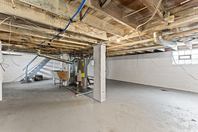 186 W Rundell Street, Pontiac, MI 48342