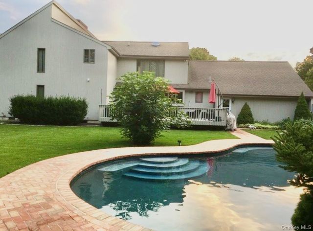 19 Carmen View Drive, Shirley, NY 11967