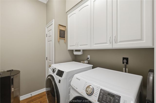8407 Whiterose Court, College Station, TX 77845