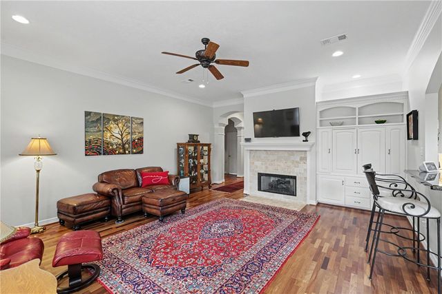 8407 Whiterose Court, College Station, TX 77845