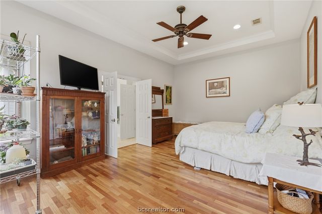 8407 Whiterose Court, College Station, TX 77845