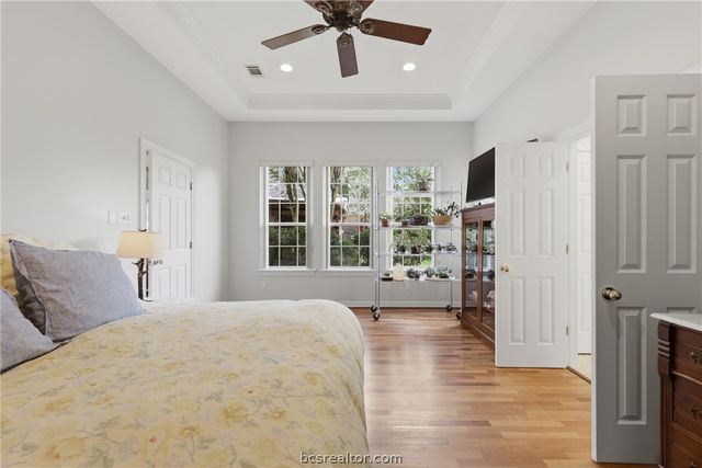 8407 Whiterose Court, College Station, TX 77845