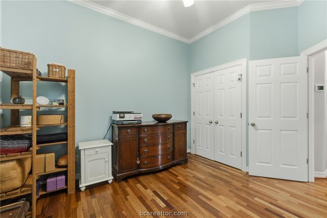 8407 Whiterose Court, College Station, TX 77845