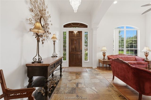 8407 Whiterose Court, College Station, TX 77845