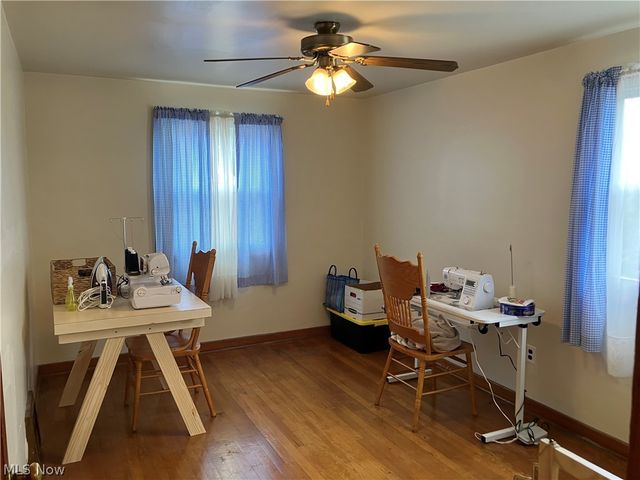 1251 Glencairn Road, Weirton, WV 26062