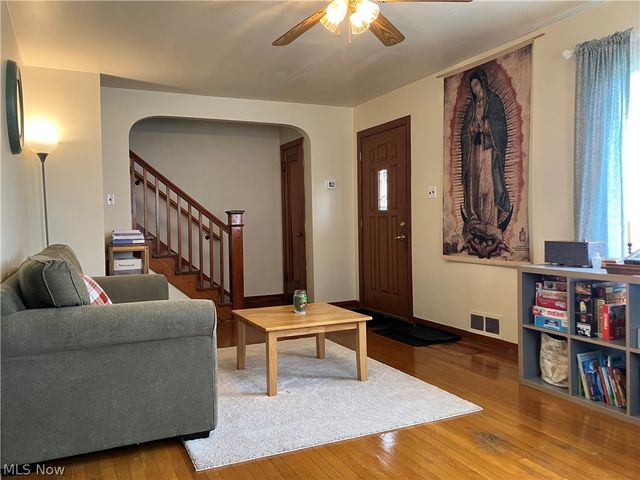 1251 Glencairn Road, Weirton, WV 26062