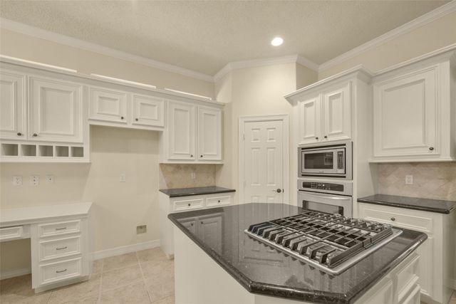 3115 Canyon Oak Court, Houston, TX 77068