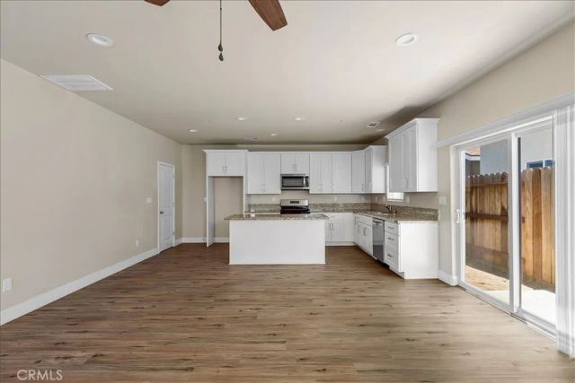 523 Barcelona Court, Merced, CA 95341
