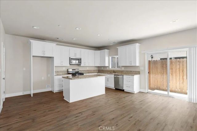 523 Barcelona Court, Merced, CA 95341