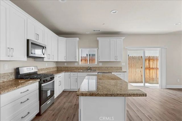 523 Barcelona Court, Merced, CA 95341