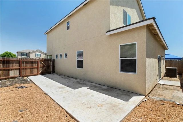 523 Barcelona Court, Merced, CA 95341
