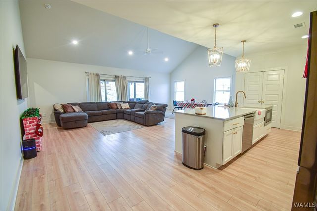 9652 Crete, Tuscaloosa, AL 35406