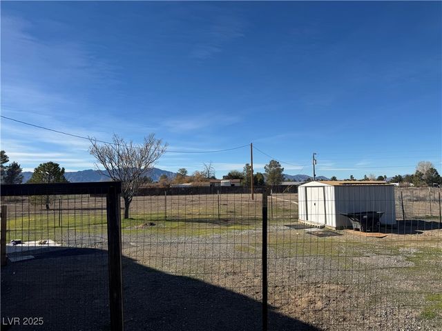 5360 Bonnie Street, Pahrump, NV 89048