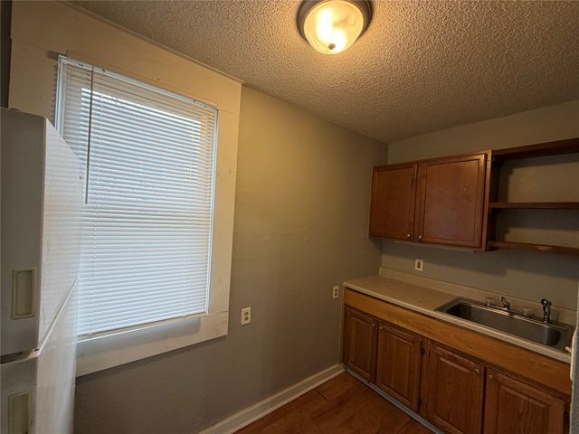 3419 1st Street, Des Moines, IA 50313