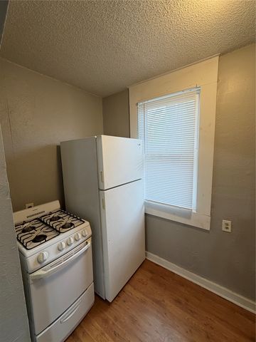 3419 1st Street, Des Moines, IA 50313