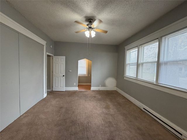 3419 1st Street, Des Moines, IA 50313