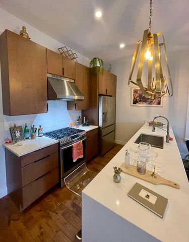 812 Summit Street, A, Columbus, OH 43215