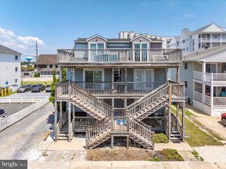 12 86TH ST #2W, Ocean City, MD 21842